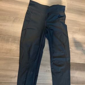 Size S - Sweaty Betty Zero Gravity Leggings
